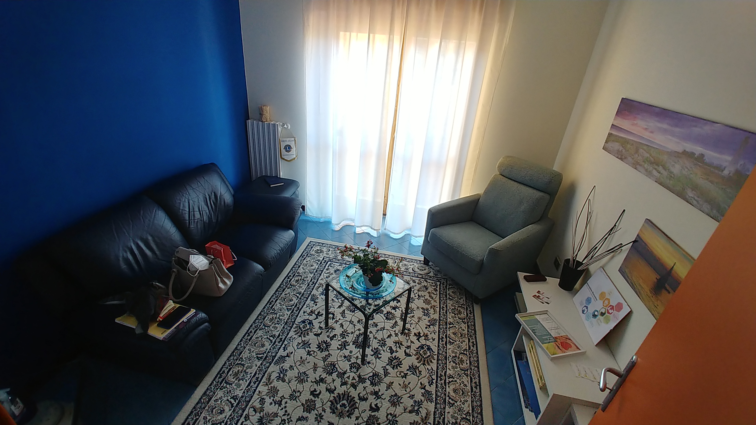 Sala d'attesa studio psicoterapia Salerno